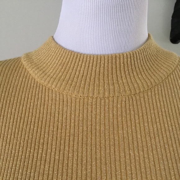 🌹6X HOST PICK🌹- FREE PEOPLE GOLD SPARKLE BELTED SWEATER DRESS/NWT/SZ L - Picture 6 of 9